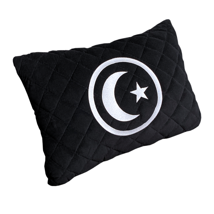 Подушки из алькантары Подушка из алькантары с вышивкой Полумесяц (Черная)